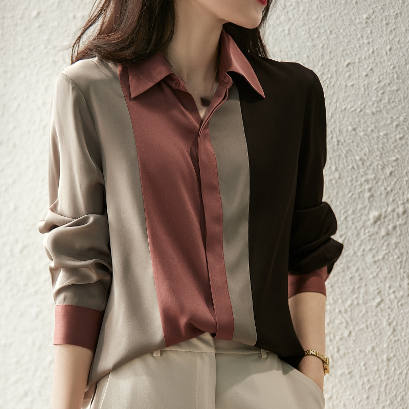 A Vintage Style Blouse with Delicate Timeless Details