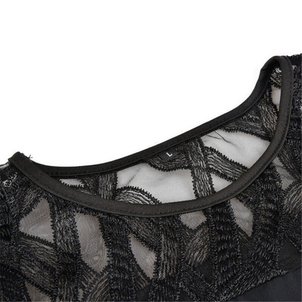 Classic Vintage & Enduringly Stylish Dress