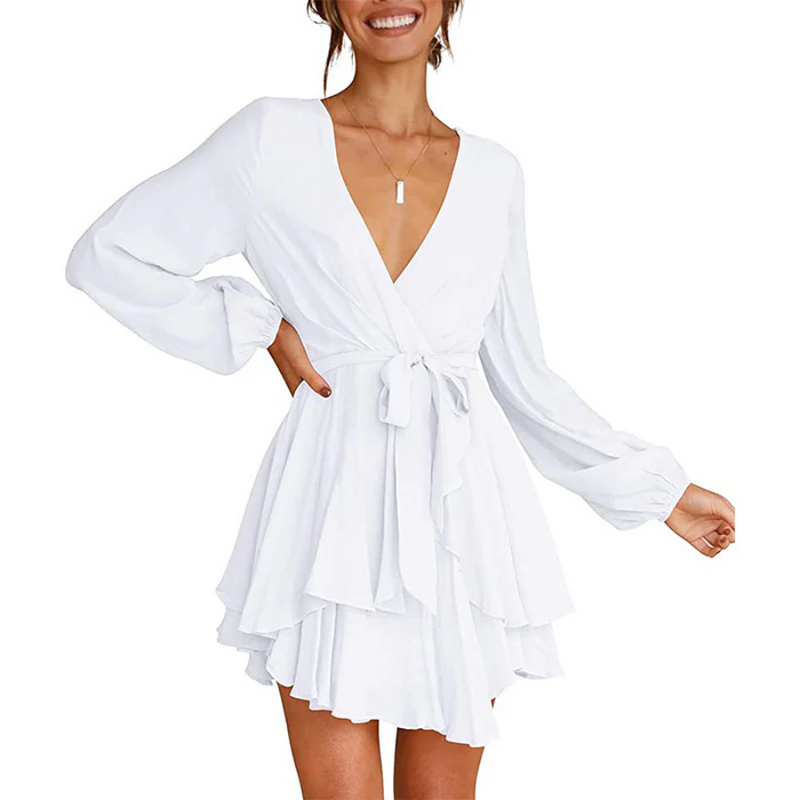 Effortlessly Elegant Dress with a Timeless Design
