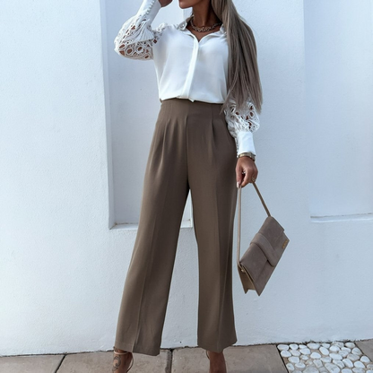 Well Tailored Blouse with a Graceful Silhouette