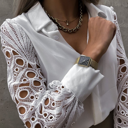 Well Tailored Blouse with a Graceful Silhouette