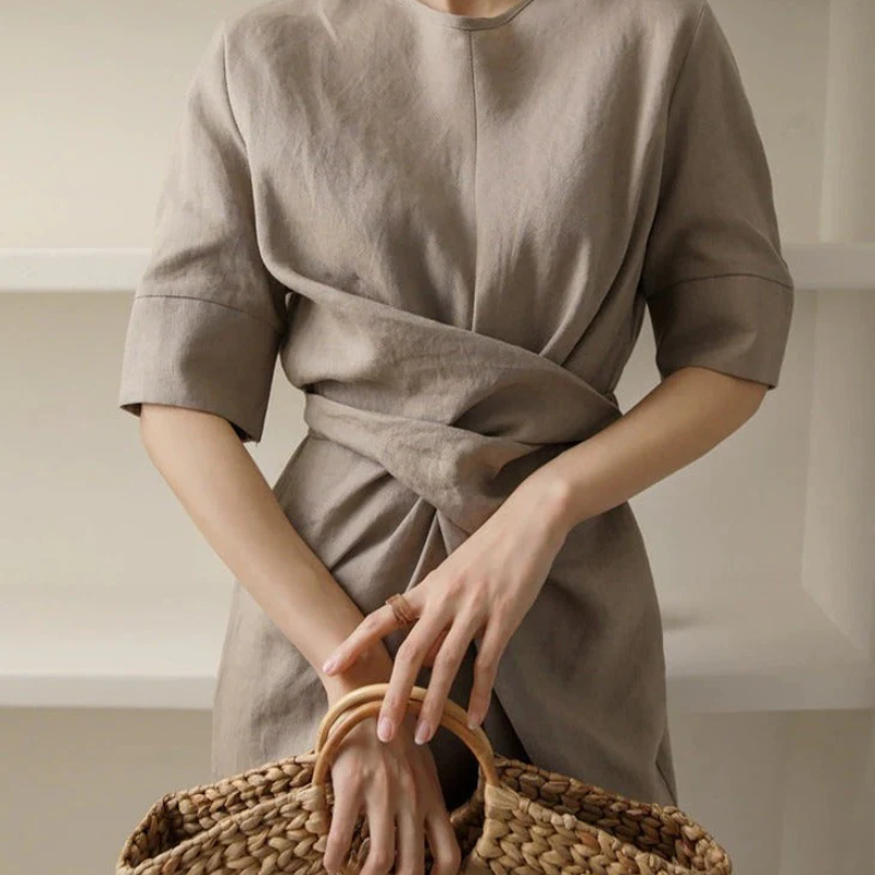 Sophisticated Dress with a Clean Classic Look