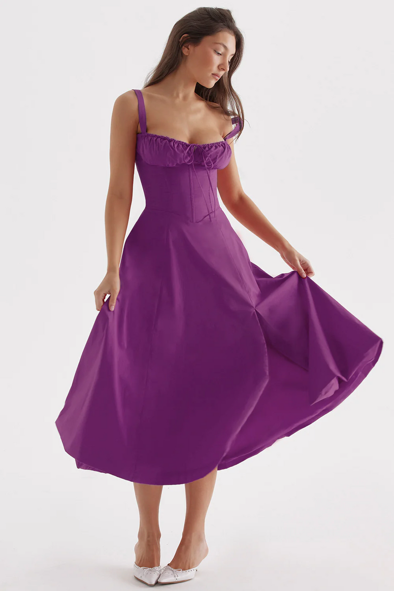 Classic Vintage & Enduringly Stylish Dress