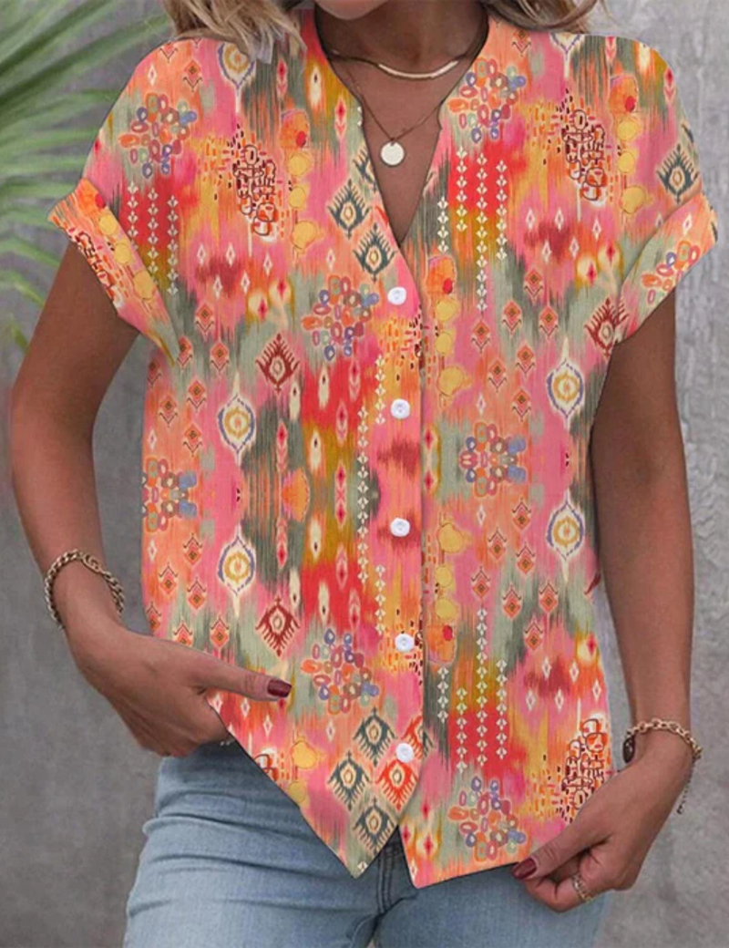 Classic Vintage & Enduringly Stylish Blouse