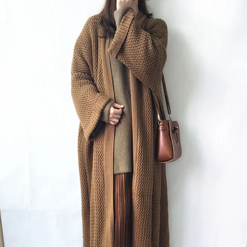Polished Cardigan with an Effortless Classic Look