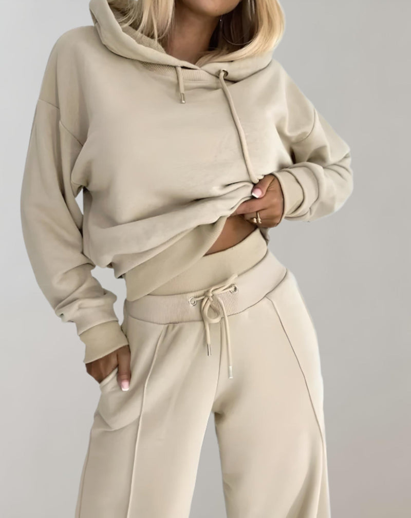 Classic Vintage Trousers with a Flattering Fit