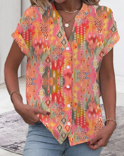 Classic Vintage Blouse with a Flattering Fit