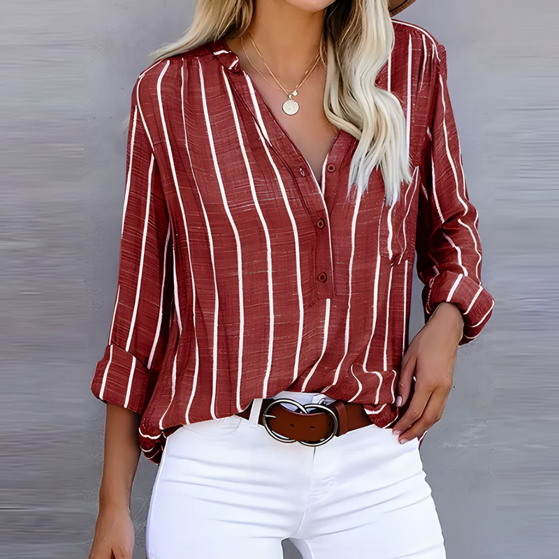 Classic Vintage Blouse with a Flattering Fit