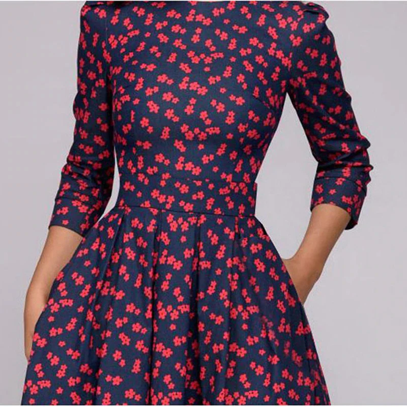 Classic Vintage & Enduringly Stylish Dress