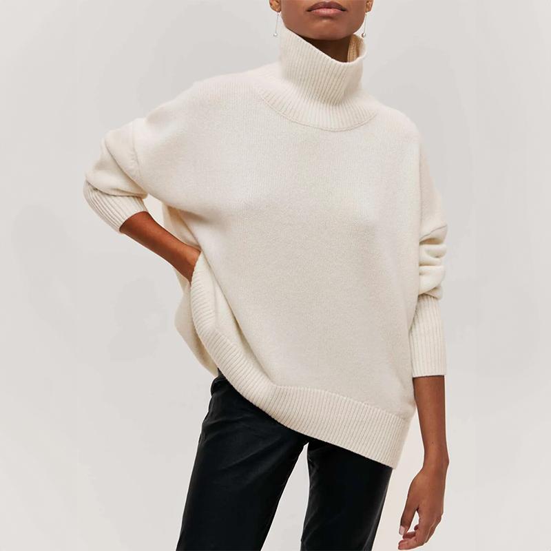 Well Tailored Sweater with a Graceful Silhouette