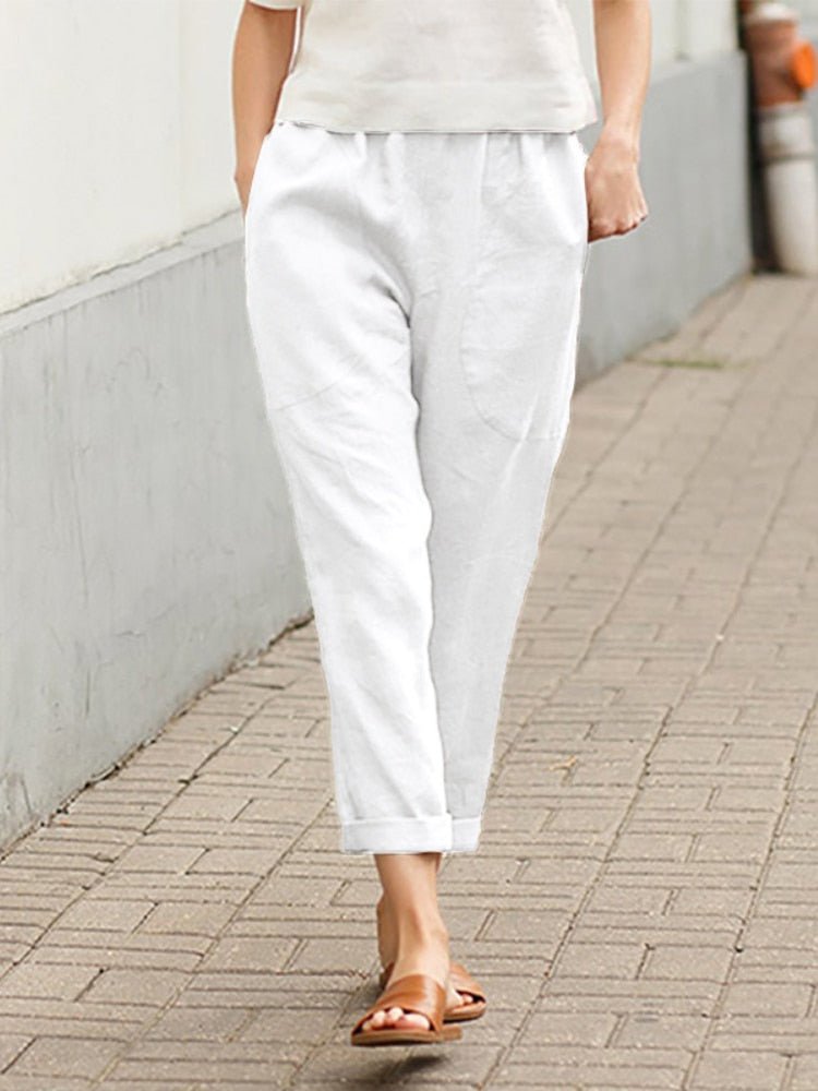 Classic Vintage Trousers with a Flattering Fit