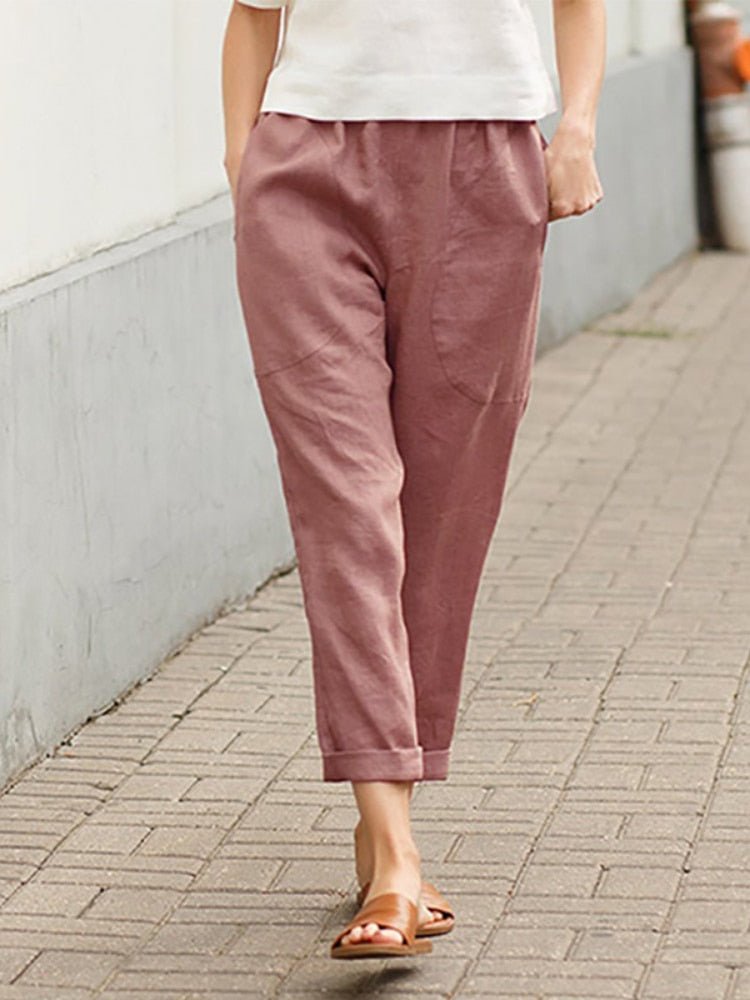 Classic Vintage Trousers with a Flattering Fit