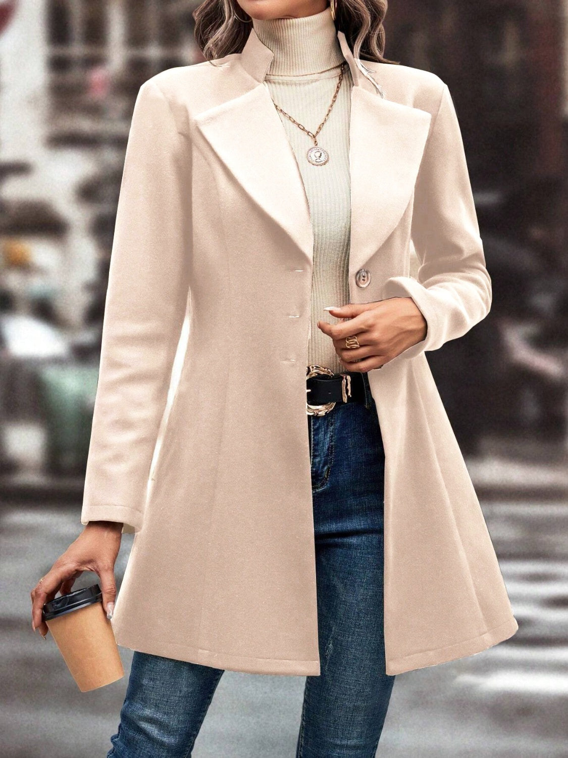 Polished Coat with an Effortless Classic Look