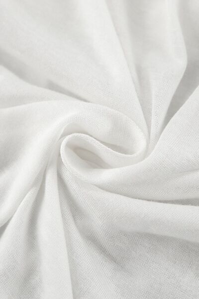 Effortlessly Elegant Blouse with a Timeless Design