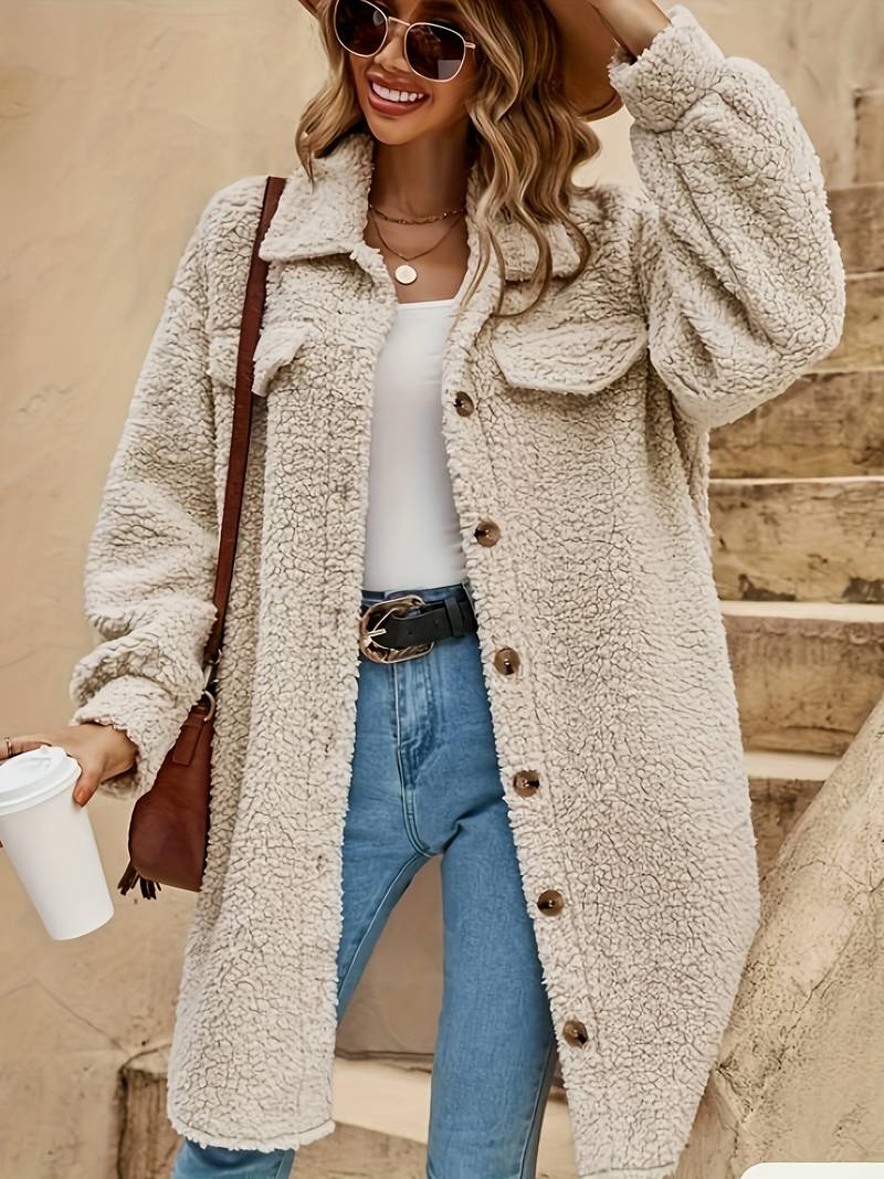 Classic Vintage & Enduringly Stylish Coat