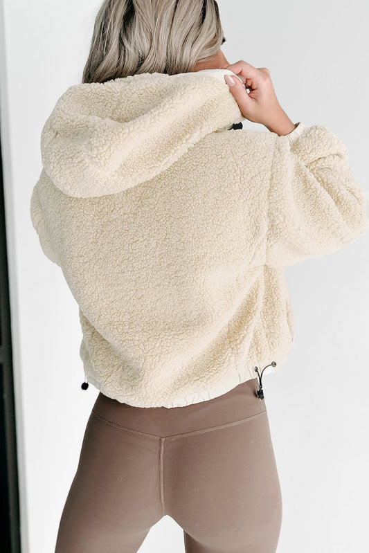Well Tailored Jacket with a Graceful Silhouette