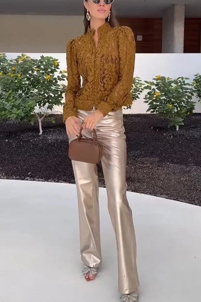 Effortlessly Elegant Jacket with a Timeless Design
