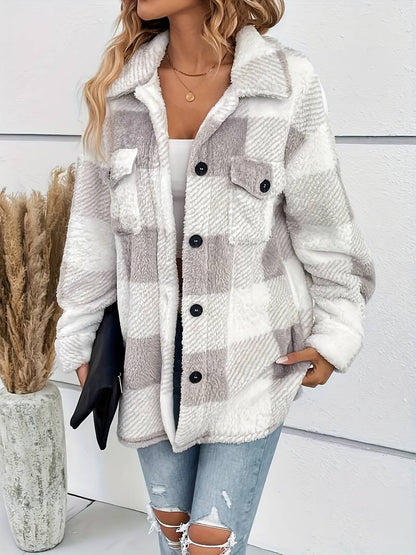 Effortlessly Elegant Jacket with a Timeless Design