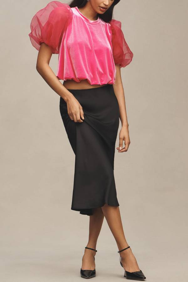 Gracefully Styled Blouse for Any Occasion