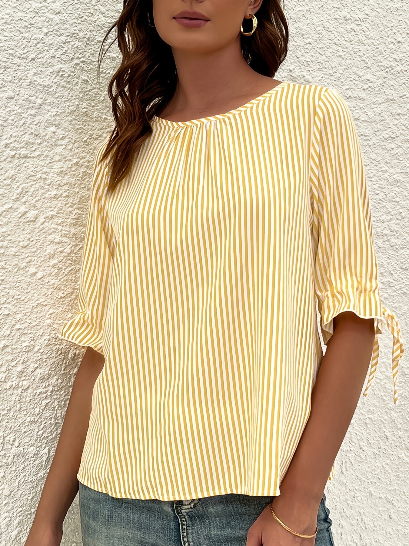 Well Tailored Blouse with a Graceful Silhouette