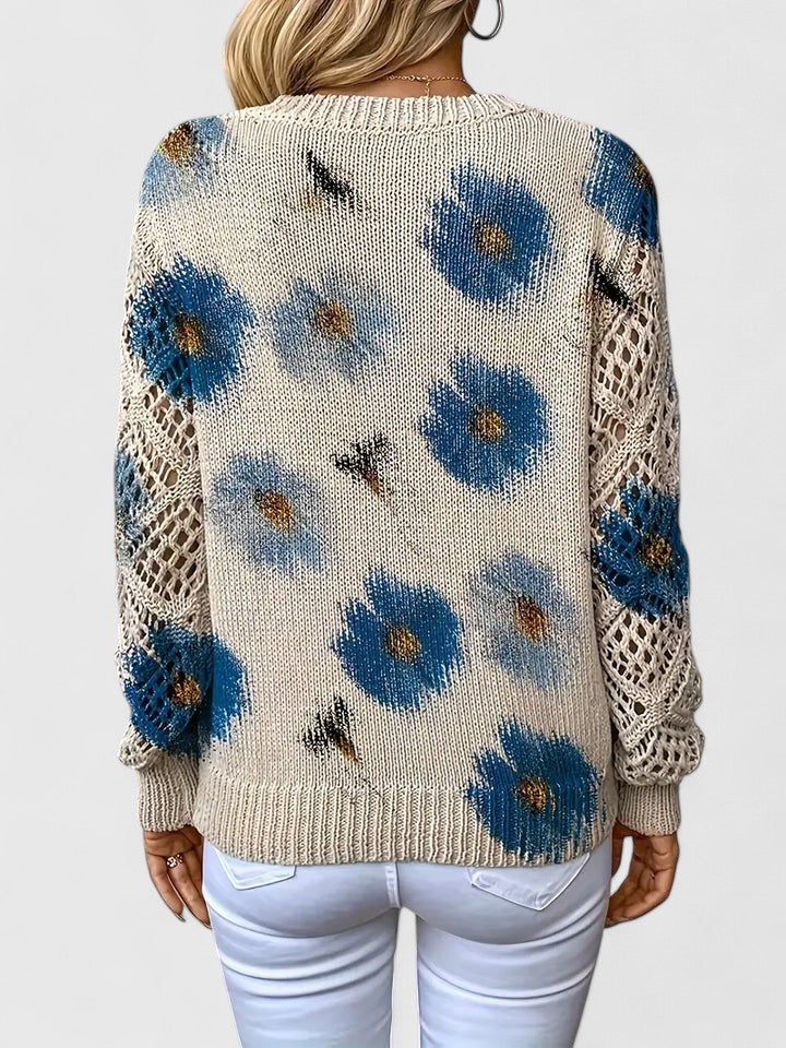 Effortlessly Elegant Sweater with a Timeless Design