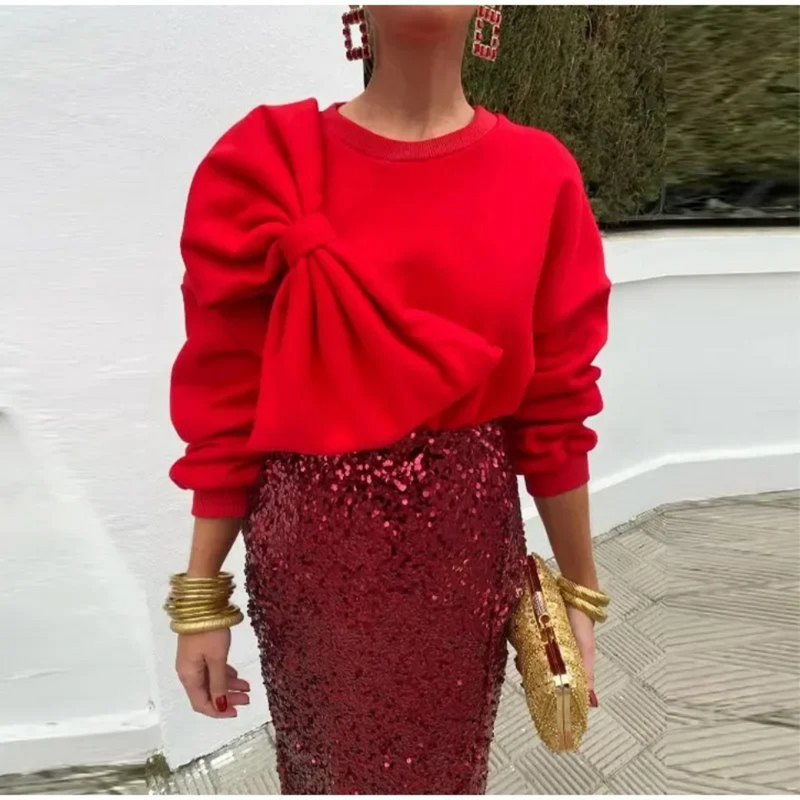 Sulokkaasti suunniteltu Villapaita