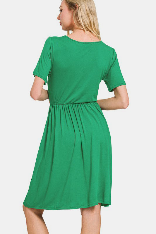 Classic Vintage Dress with a Flattering Fit