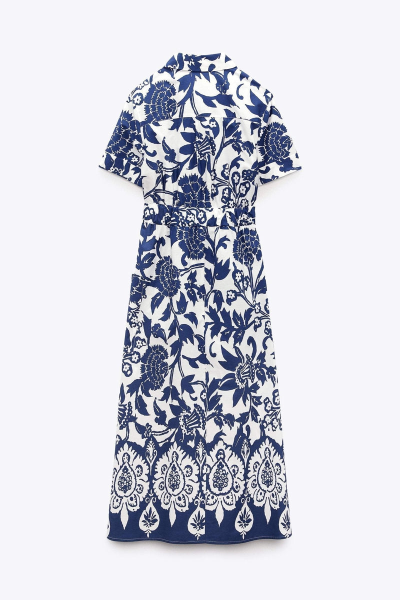 Well Tailored Dress with a Graceful Silhouette