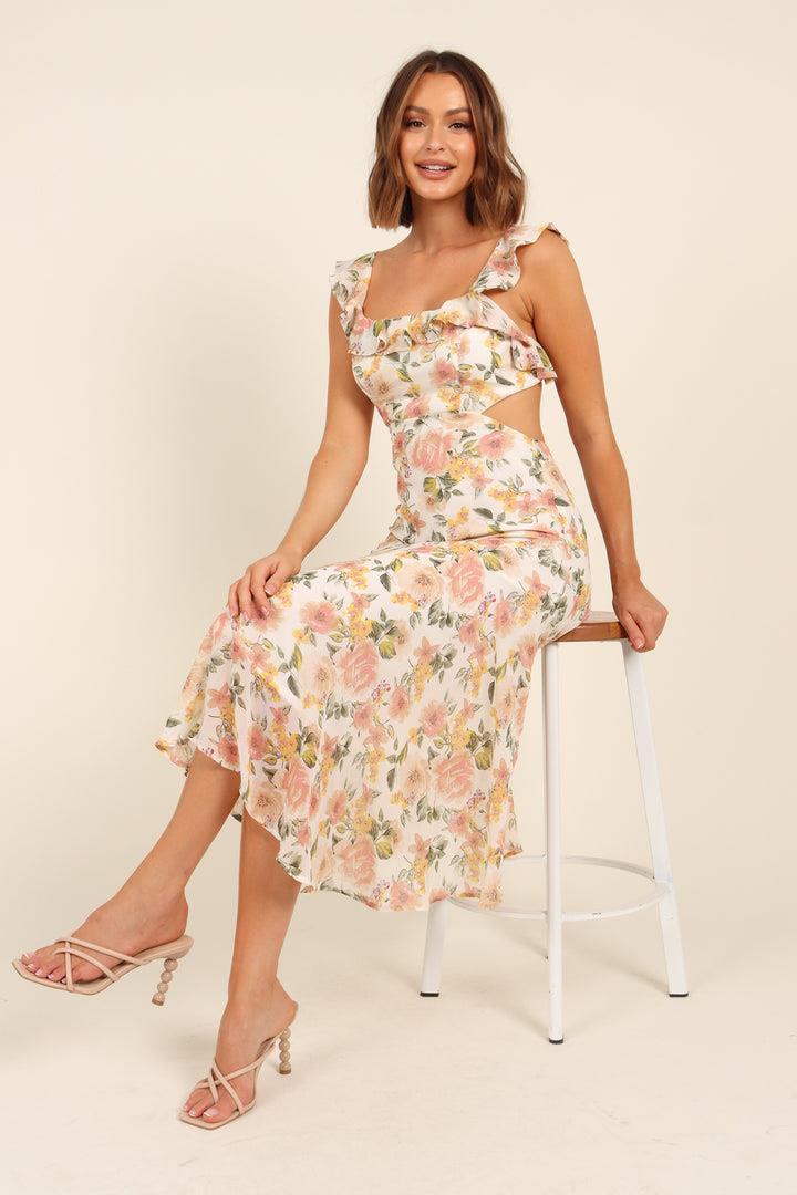 Sophisticated Dress with a Clean Classic Look