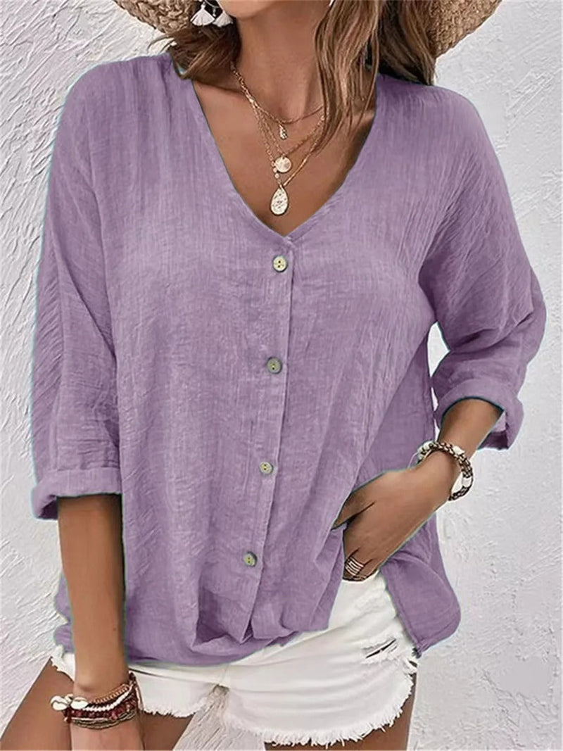 Beautifully Crafted Blouse in a Classic Style