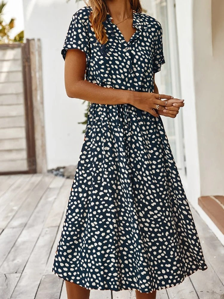 Classic Vintage & Enduringly Stylish Dress