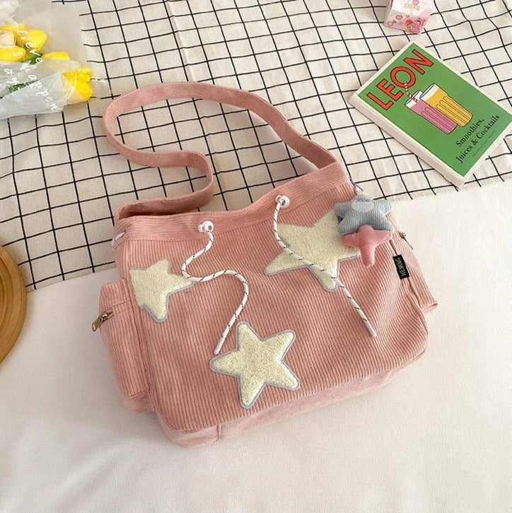 Well Tailored Bag with a Graceful Silhouette