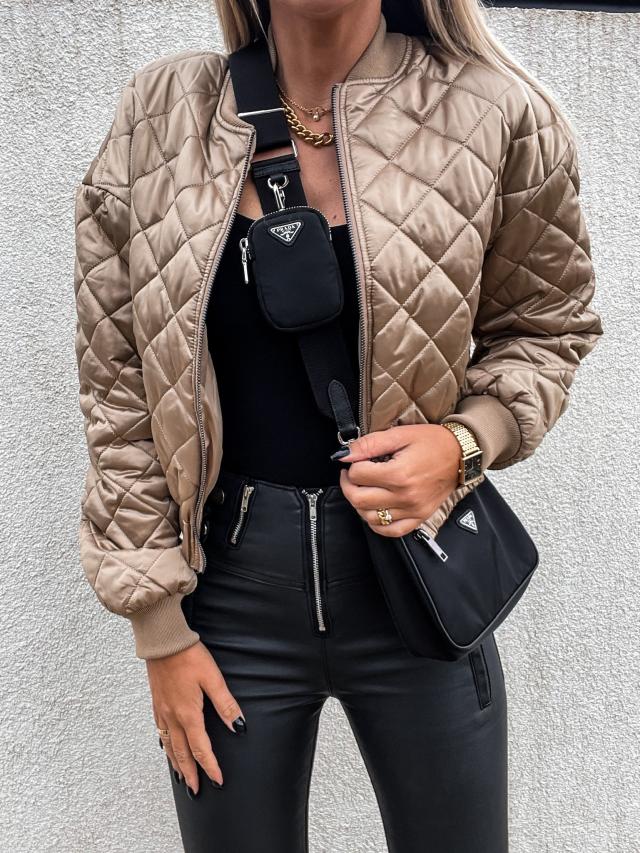 Polished Jacket with an Effortless Classic Look