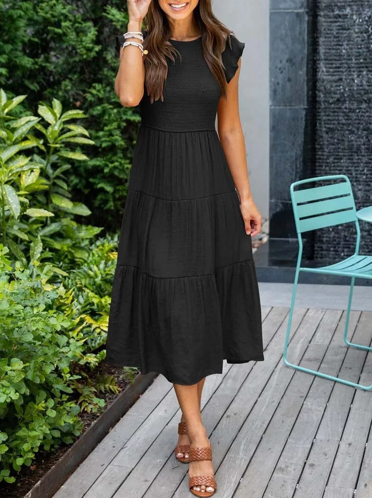 Well Tailored Dress with a Graceful Silhouette