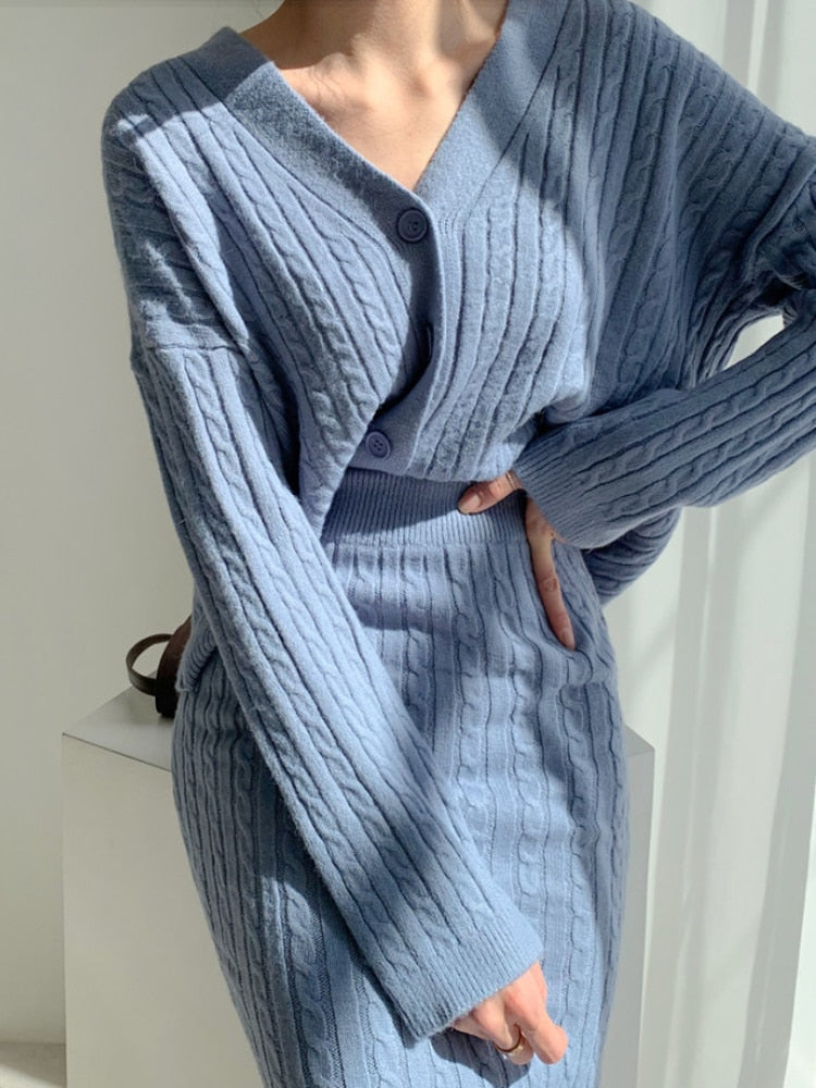 Effortlessly Elegant Top with a Timeless Design