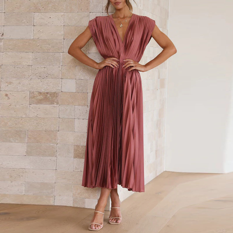 Effortlessly Elegant Dress with a Timeless Design