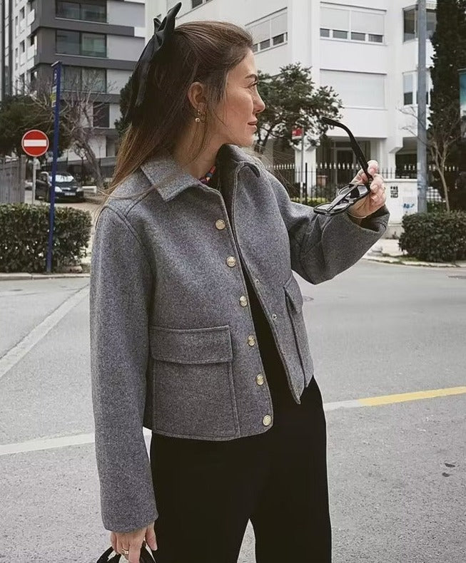 Polished Jacket with an Effortless Classic Look