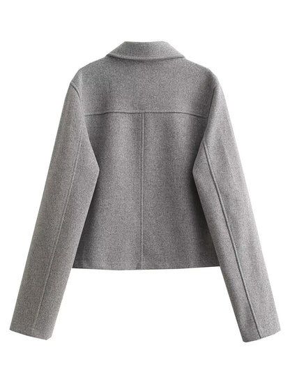 Polished Jacket with an Effortless Classic Look