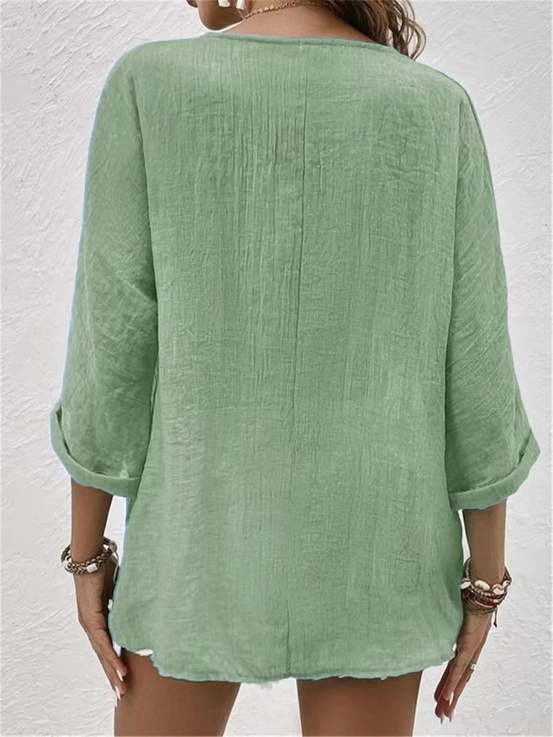 Beautifully Crafted Blouse in a Classic Style