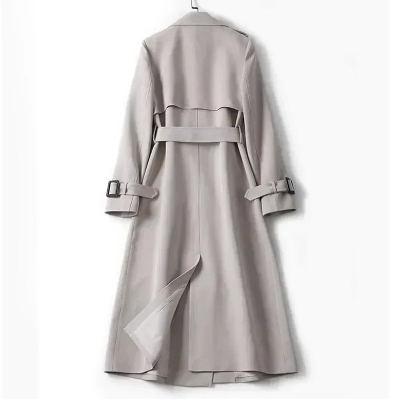 Classic Vintage Coat with a Flattering Fit
