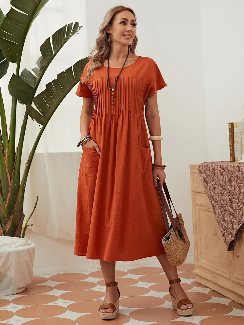 Beautifully Crafted Dress in a Classic Style