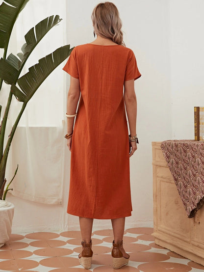 Beautifully Crafted Dress in a Classic Style
