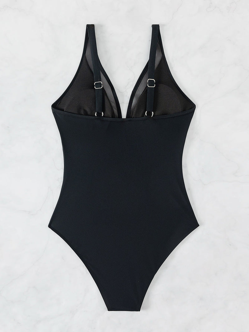Effortlessly Elegant Garment with a Timeless Design
