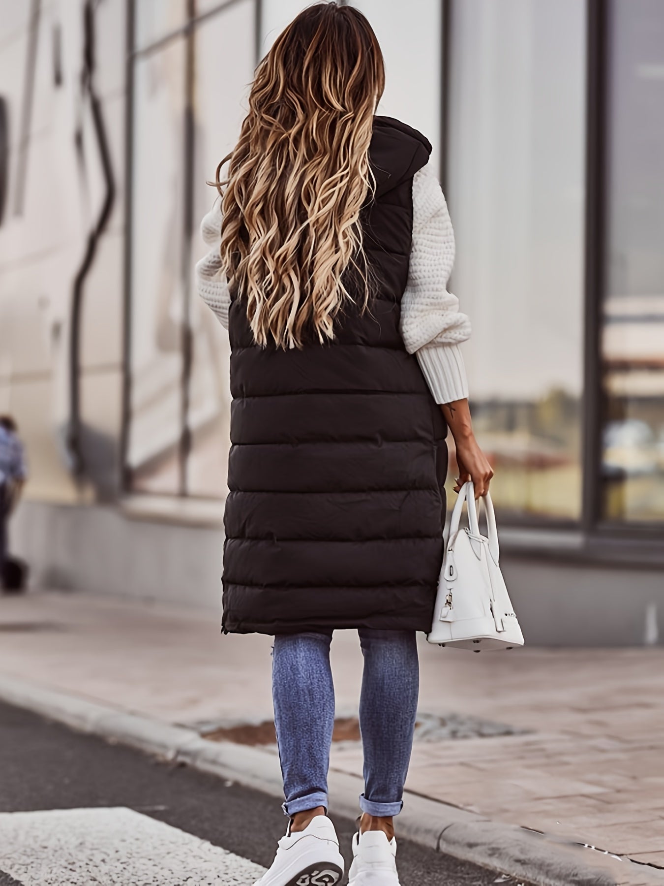 Elegantly Styled Coat for Everyday Wear