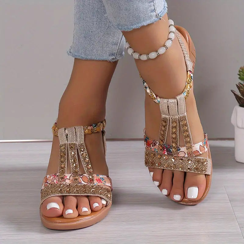 Chic Orthopedic Sandals with Unique Design