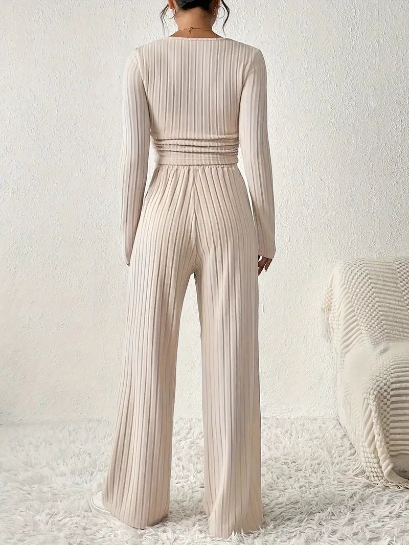 Well Tailored Garment with a Graceful Silhouette