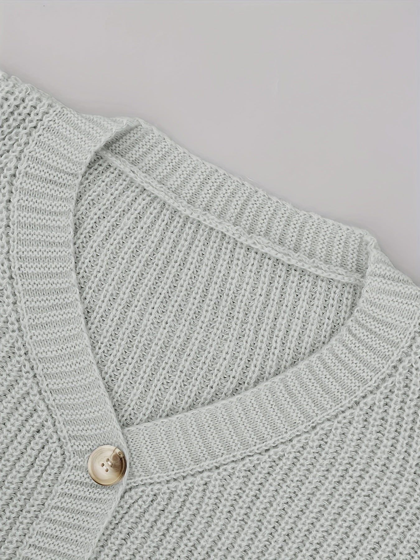 Beautifully Crafted Cardigan in a Classic Style