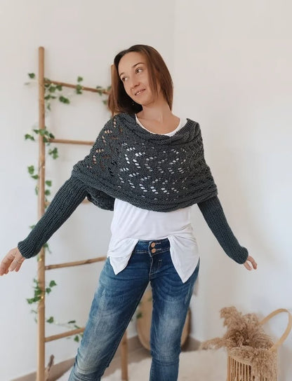 Gracefully Styled Garment for Any Occasion