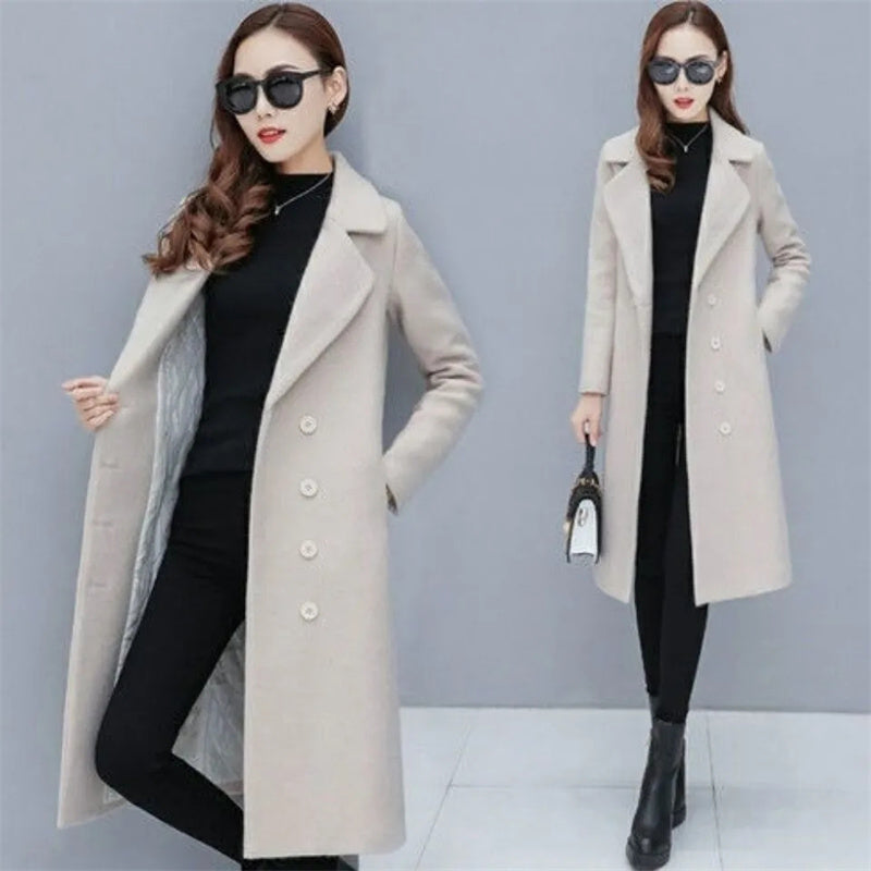 Effortlessly Elegant Jacket with a Timeless Design