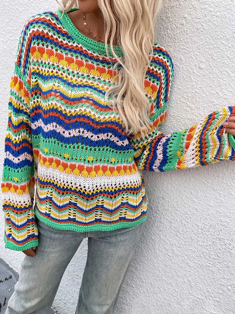Well Tailored Sweater with a Graceful Silhouette